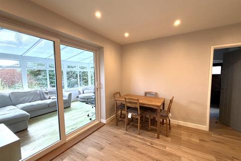undefined, Stanmore