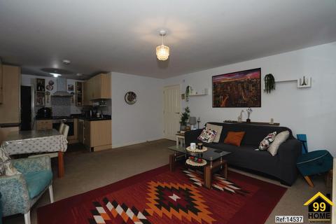 2 bedroom maisonette for sale, Larkspur Drive, Burgess, Hill, RH15