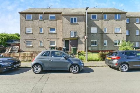 2 bedroom flat to rent, Captains Row, Gracemount, Edinburgh, EH16