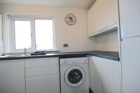 2 bedroom flat to rent, Captains Row, Gracemount, Edinburgh, EH16