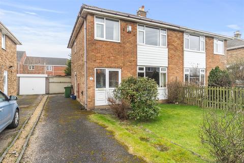 3 bedroom semi-detached house for sale, Lincs Wold, Liversedge WF15