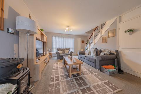 2 bedroom flat for sale, Hart Drive, Birmingham B73