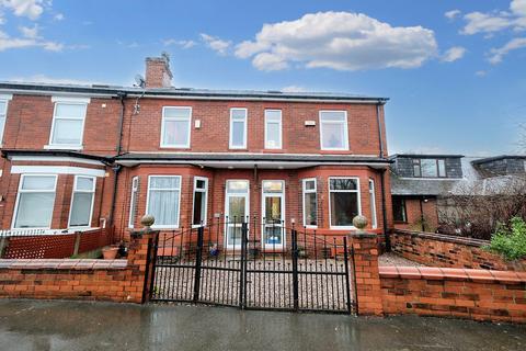 6 bedroom semi-detached house for sale, Barton Road, Eccles, M30