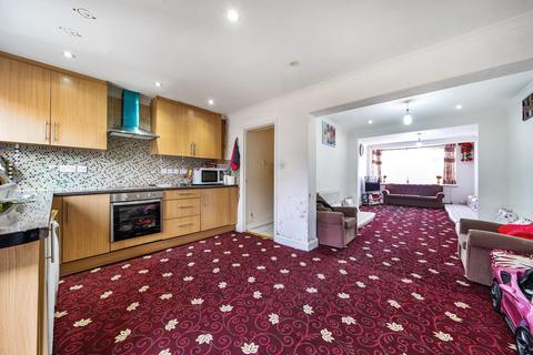 3 bedroom terraced house for sale, Penbury Road, Southall, UB2