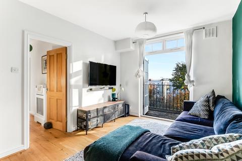 1 bedroom apartment for sale, Oakeshott Avenue, Highgate