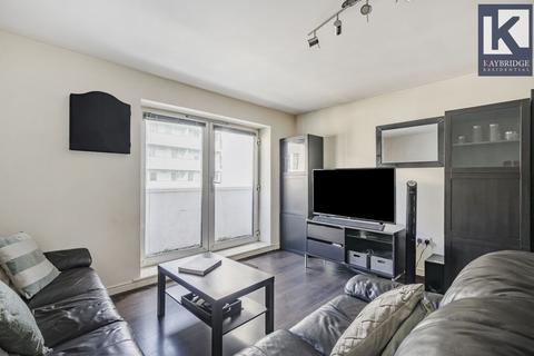 2 bedroom flat for sale, Station Approach, Hudson House Station Approach, KT19