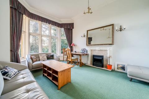 2 bedroom flat for sale, Oakwood Close, Otterbourne, Winchester, Hampshire, SO21