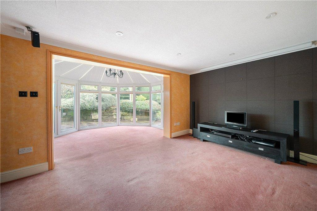 Tv Room/Conservatory