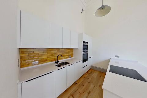 4 bedroom flat to rent, George Street, Glasgow, G1