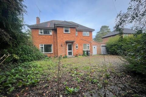 4 bedroom detached house for sale, 145 Holt Road, Fakenham, Norfolk NR21 8JF