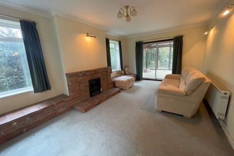 4 bedroom detached house for sale, 145 Holt Road, Fakenham, Norfolk NR21 8JF