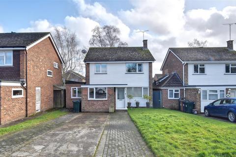 4 bedroom detached house for sale, Chalk Avenue, St. Michaels, Tenterden