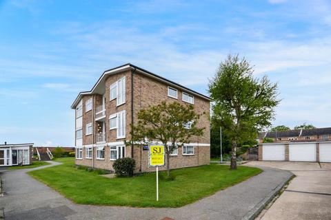 2 bedroom house for sale, Belvedere Court, Burnham-On-Crouch