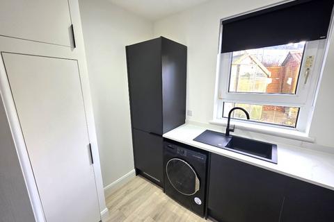 2 bedroom flat to rent, Hilton Drive, Hilton, Aberdeen, AB24