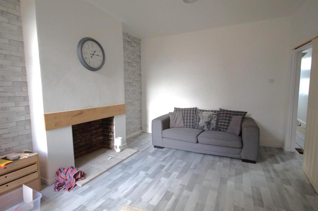 Hwhf Aib5 Lk-NSD9po XAQn A.jpg