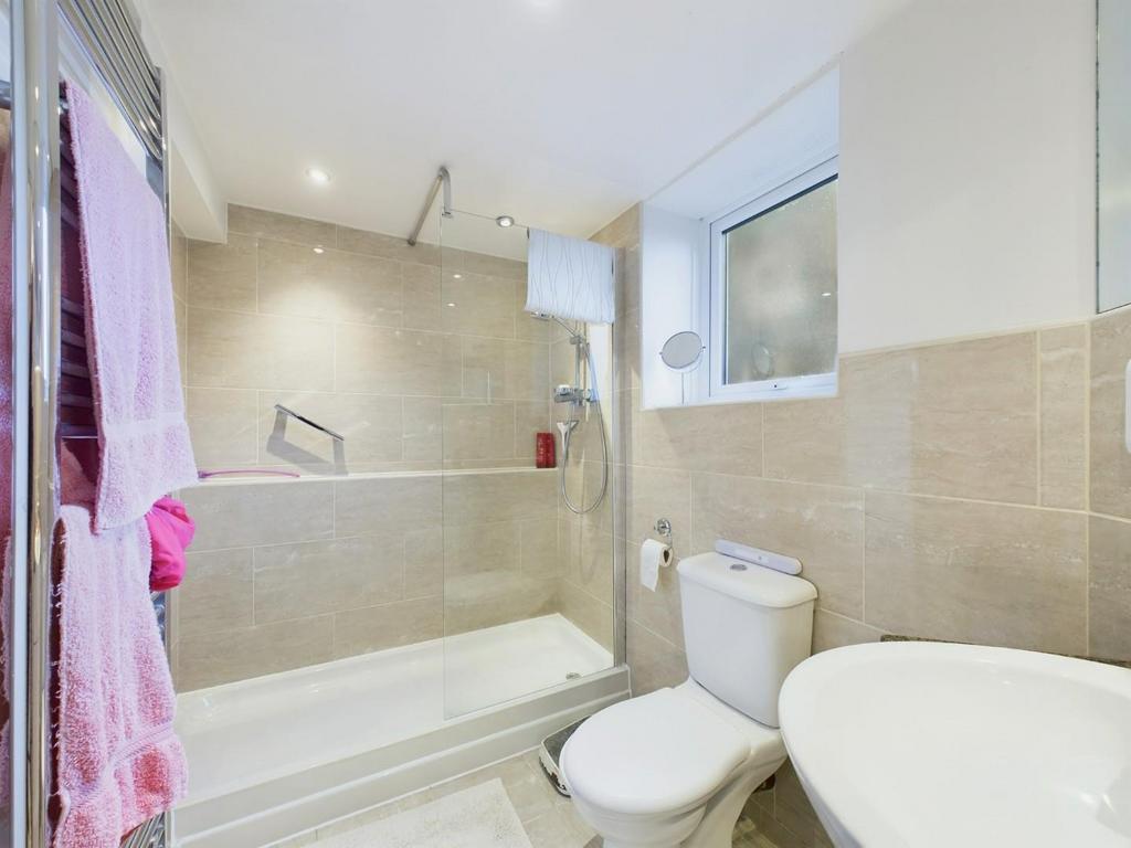 Master Bedroom Ensuite