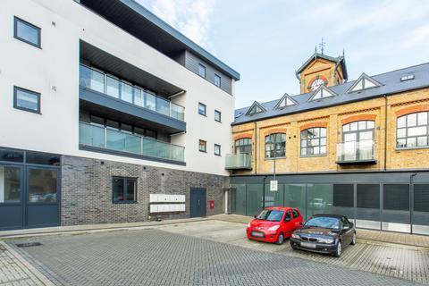 2 bedroom flat for sale, Crabble Hill, Dover, CT17