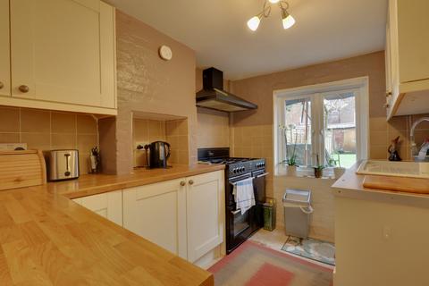 2 bedroom end of terrace house for sale, Town Hall Road, Havant