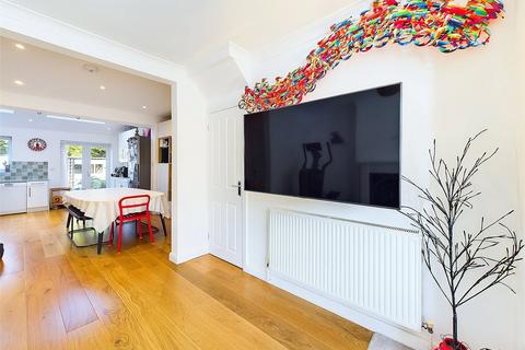 4 bedroom semi-detached house to rent, Wilcox Road, Teddington