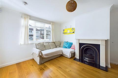 4 bedroom semi-detached house to rent, Wilcox Road, Teddington