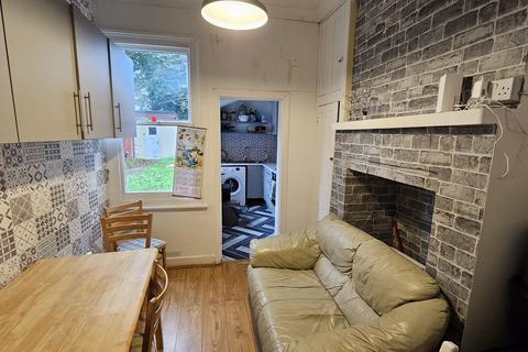 3 bedroom terraced house for sale, Norbury SW16