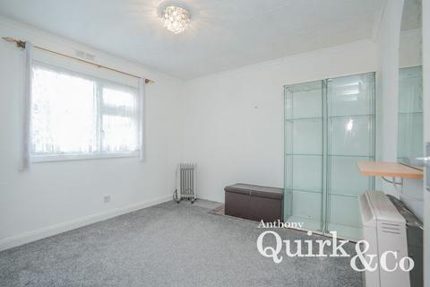 3 bedroom park home for sale, Creek Road, Canvey Island, SS8