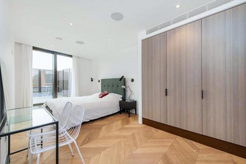 2 bedroom flat for sale, Hatton Wall, Farringdon, London, EC1N