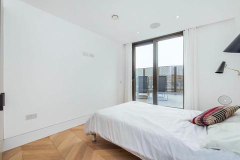 2 bedroom flat for sale, Hatton Wall, Farringdon, London, EC1N