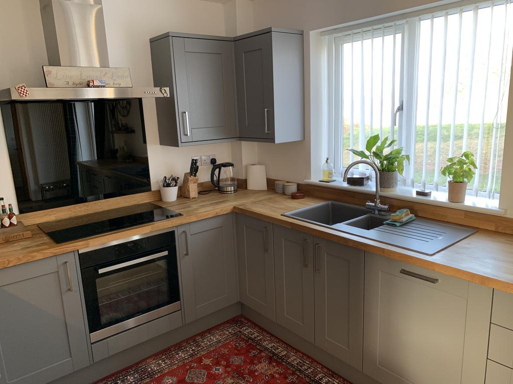 L Shaped Kitchen/Diner