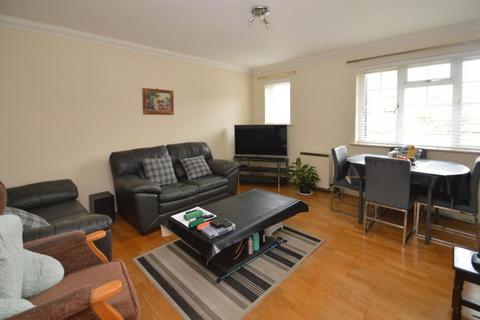 2 bedroom apartment for sale, Knights Place, Windsor