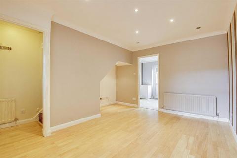 2 bedroom terraced house for sale, Pickering Drive, Emerson Valley, Milton Keynes