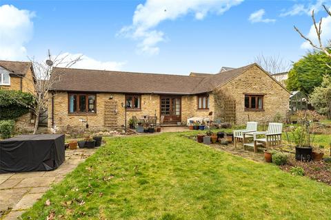 3 bedroom bungalow for sale, Park End, Northants NN13
