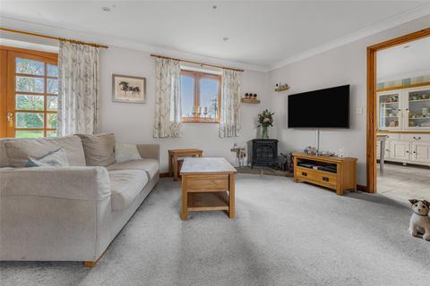 3 bedroom bungalow for sale, Park End, Northants NN13