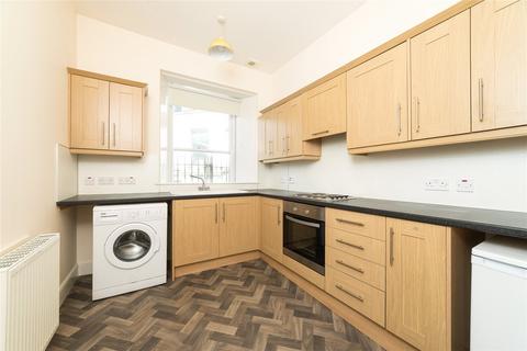 2 bedroom flat to rent, Wellmeadow, Perth and Kinross PH10