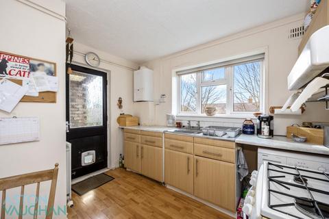 2 bedroom apartment for sale, Hardwick Road, Hove BN3