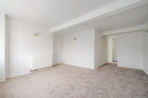 1 bedroom flat for sale, Westhampnett Road, Chichester, PO19