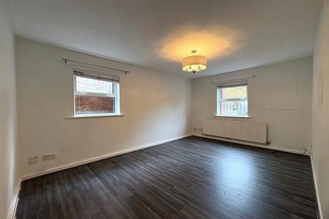 2 bedroom flat to rent, Weymouth