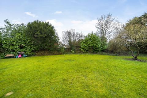 2 bedroom apartment for sale, Grovelands Road, Purley CR8