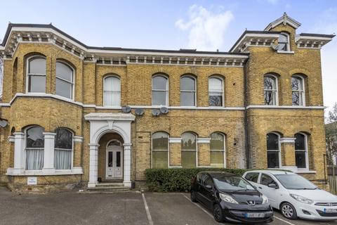 1 bedroom apartment to rent, Thurlow Park Road West Dulwich SE21