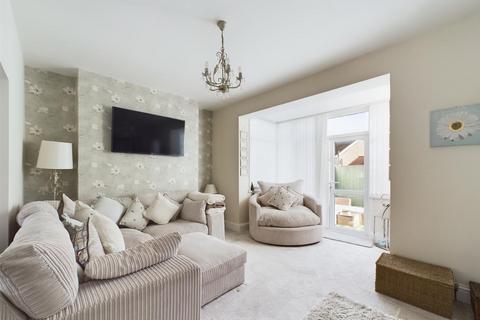 8 Billy Mill Avenue, North Shields, NE29 0QU