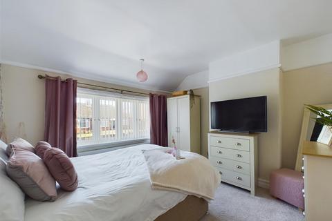 8 Billy Mill Avenue, North Shields, NE29 0QU