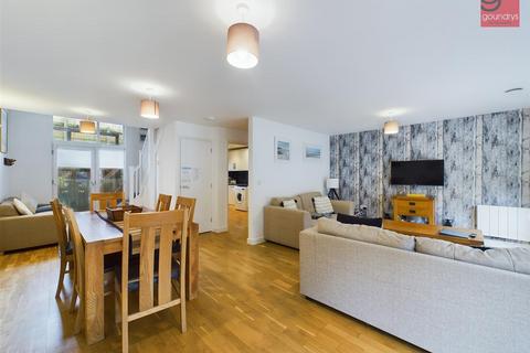 undefined, Towan Valley, Porthtowan