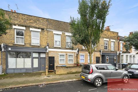 1 bedroom flat for sale, Leopold Road, London