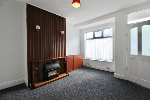 2 bedroom terraced house to rent, Dorset Street, Hull