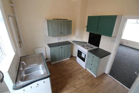 2 bedroom terraced house to rent, Dorset Street, Hull
