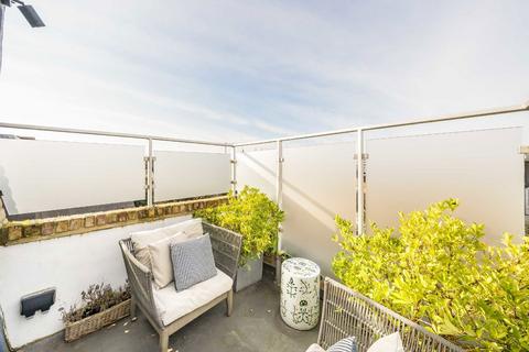 22a Vanderbilt Road, London, SW18 3BQ