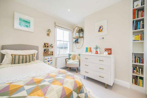 22a Vanderbilt Road, London, SW18 3BQ