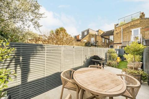 22a Vanderbilt Road, London, SW18 3BQ