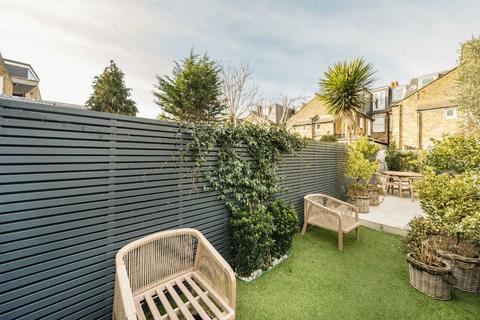 22a Vanderbilt Road, London, SW18 3BQ