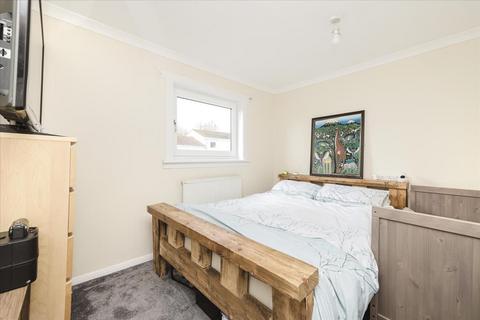 16 Deanburn, Penicuik, EH26 0HS